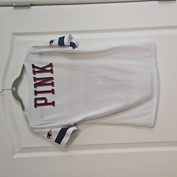 RARE NFL PINK Victoria's Secret Patriots Mesh Jersey Shortsleeve V-neck Womens L - Picture 5 of 10